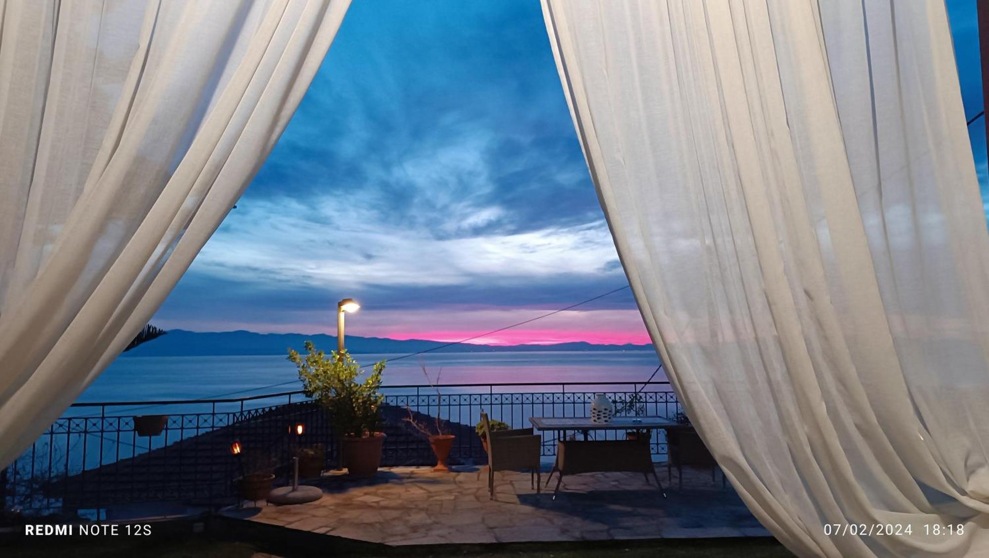 Mesonisi Με Υπέροχη Θέα Στον Παγασητικό!! Villa Afissos Exterior photo